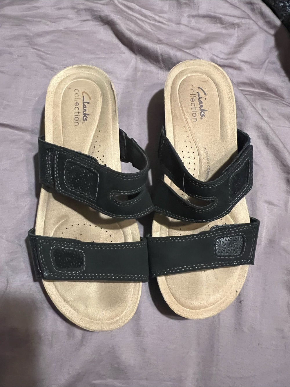 Clarks Kids Black Double-Strap Slide Sandals with Beige Footbed
